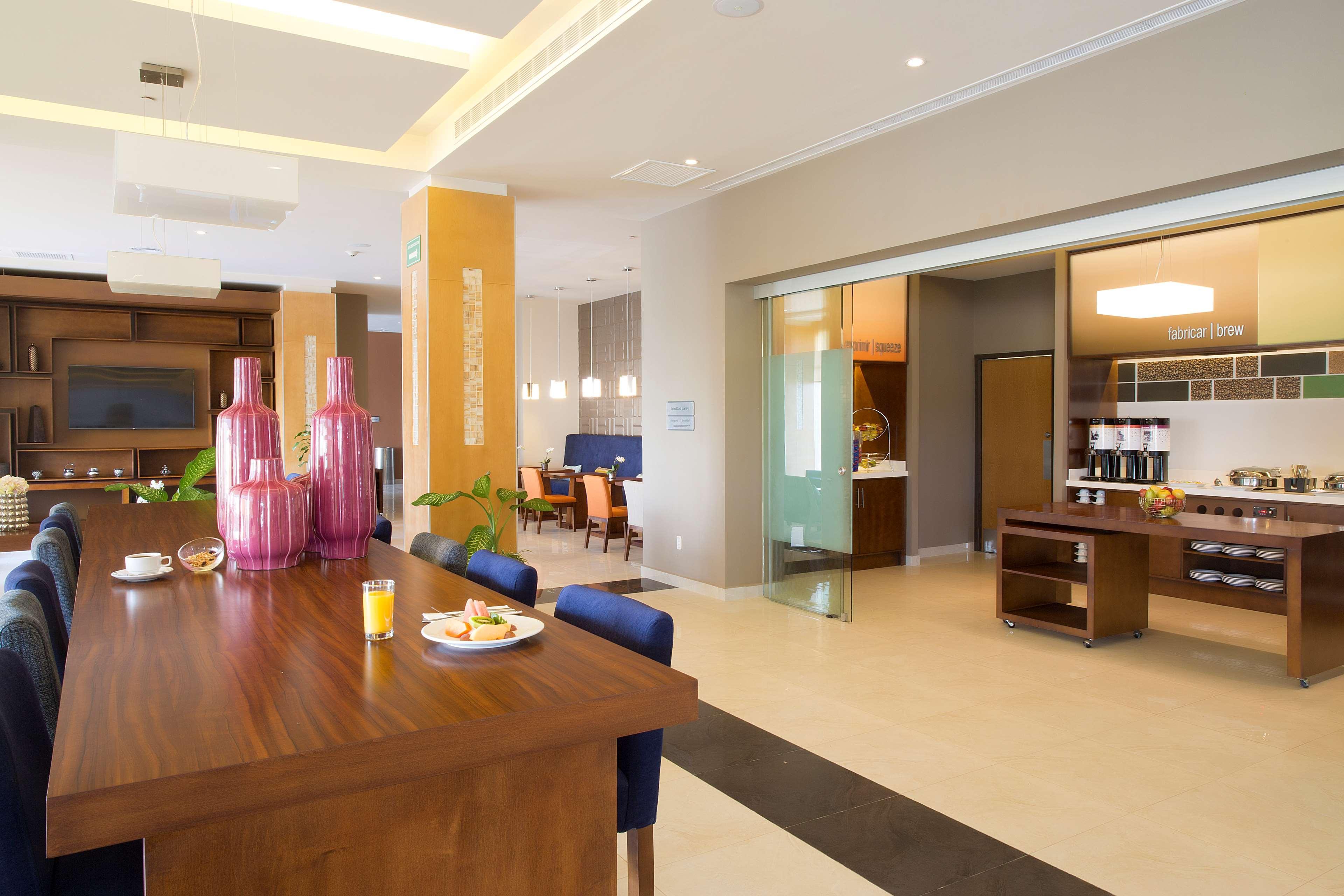 Hampton Inn & Suites By Hilton Paraíso Zewnętrze zdjęcie