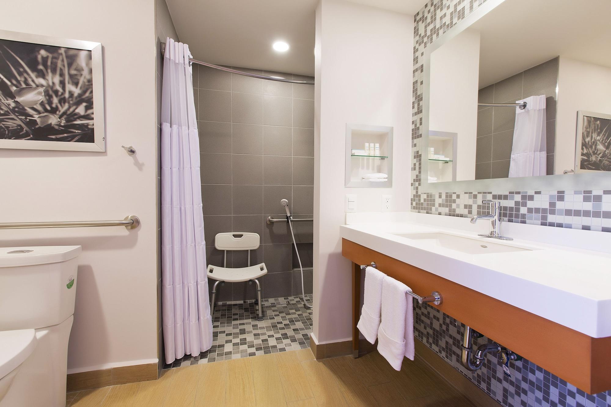 Hampton Inn & Suites By Hilton Paraíso Zewnętrze zdjęcie