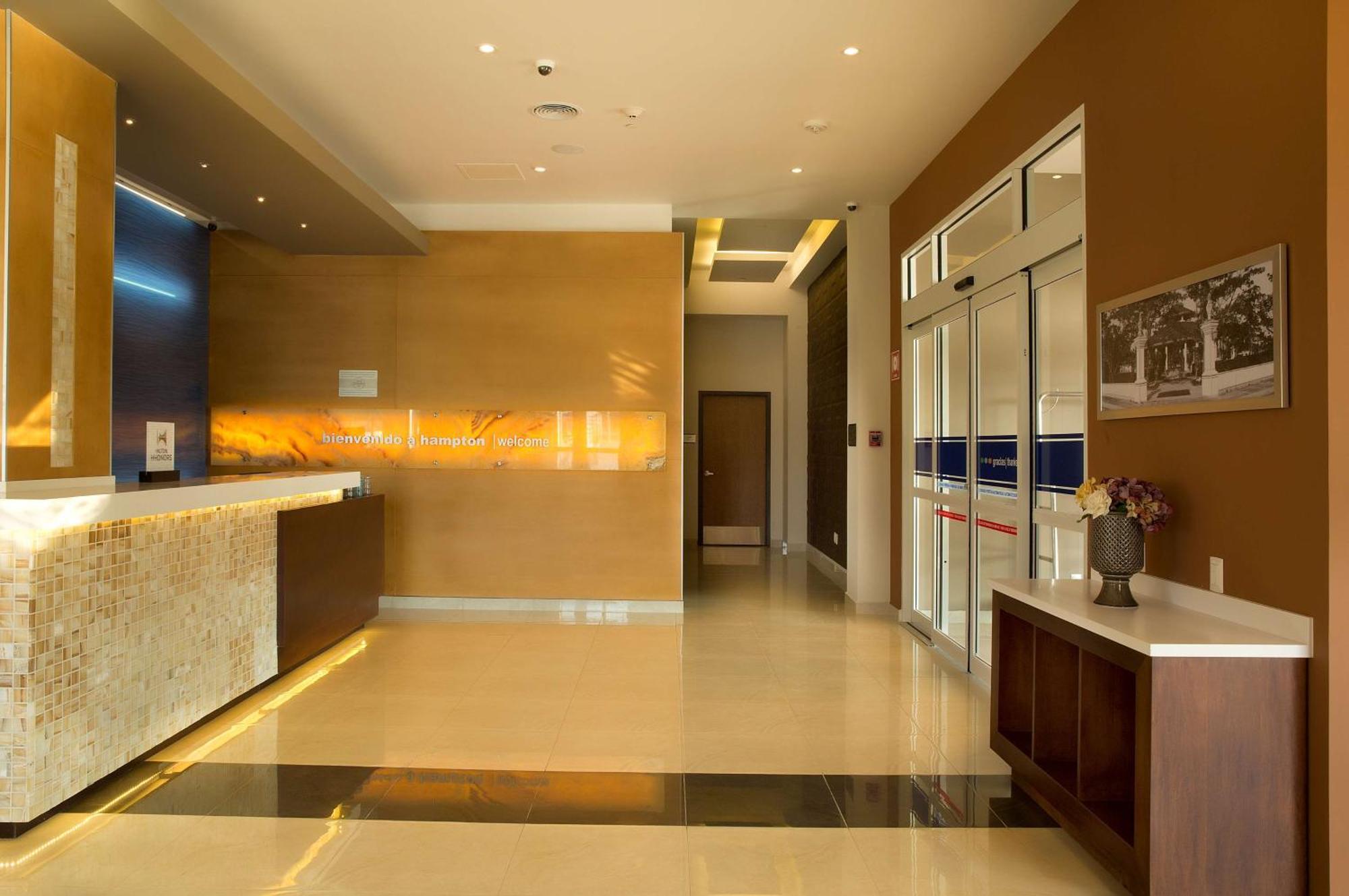 Hampton Inn & Suites By Hilton Paraíso Zewnętrze zdjęcie