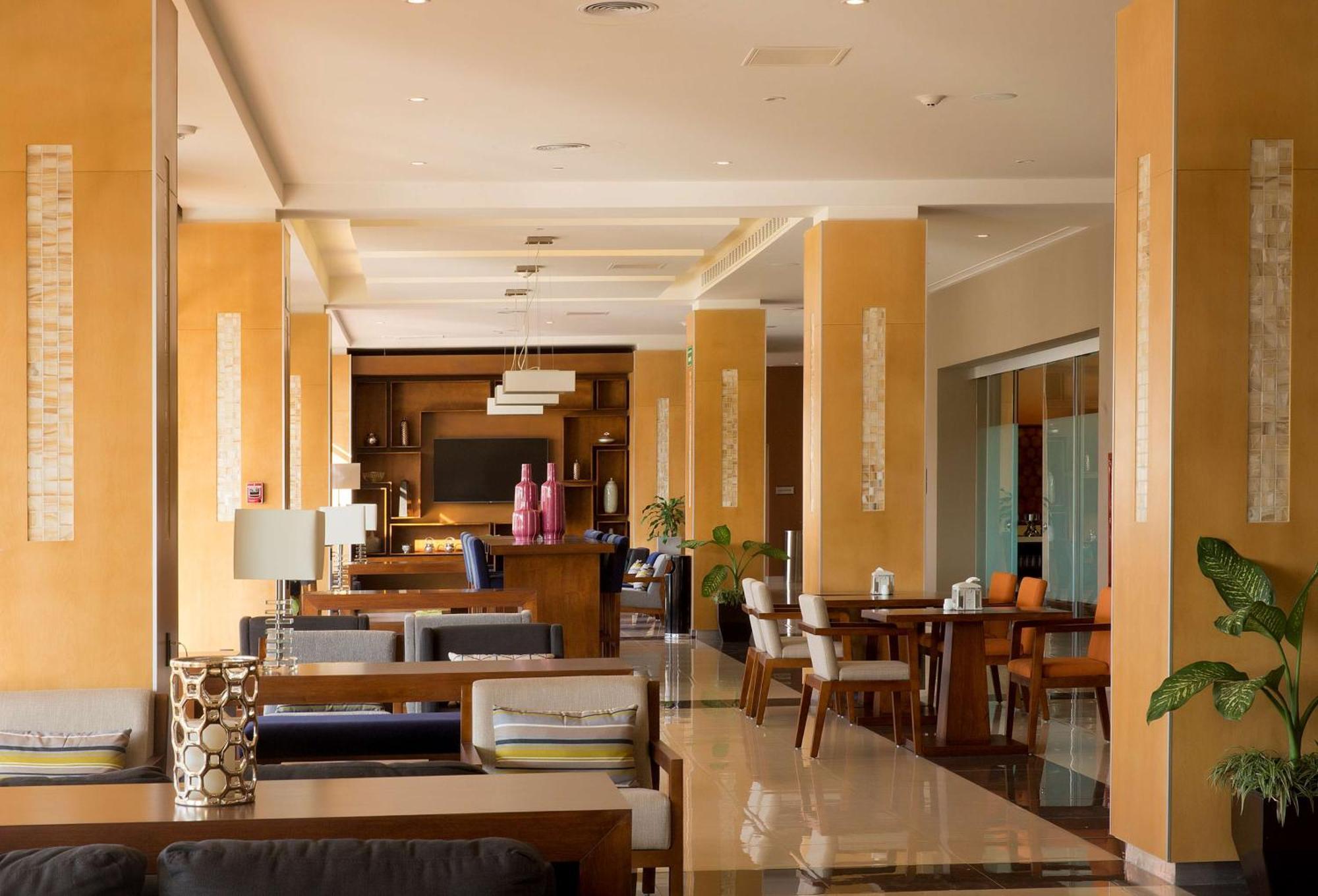 Hampton Inn & Suites By Hilton Paraíso Zewnętrze zdjęcie