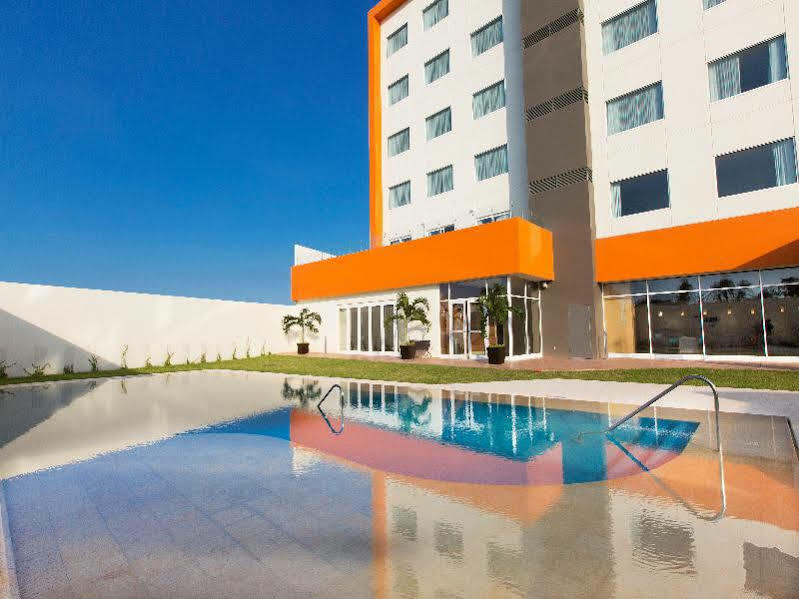 Hampton Inn & Suites By Hilton Paraíso Zewnętrze zdjęcie
